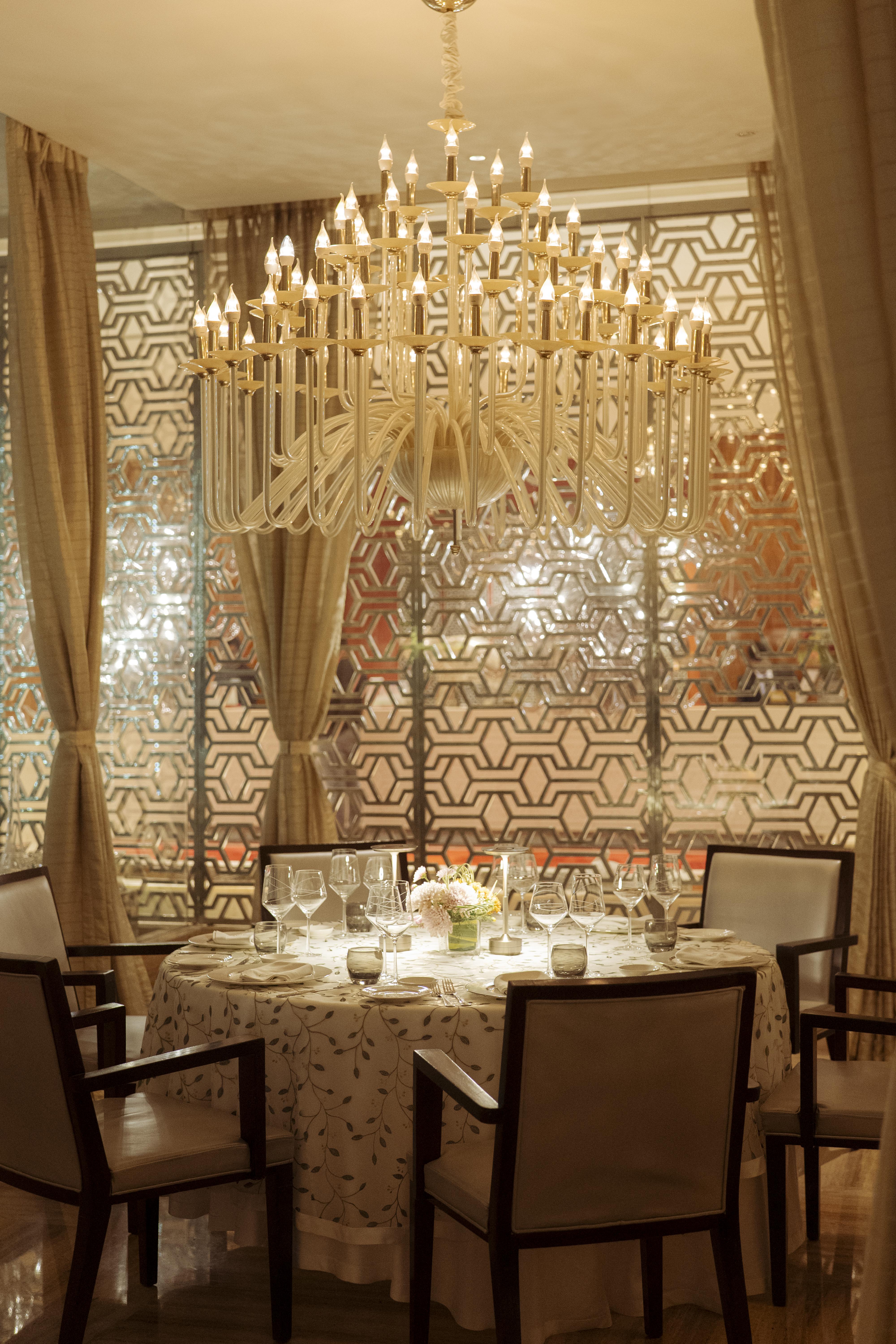 Taj — selected image 3